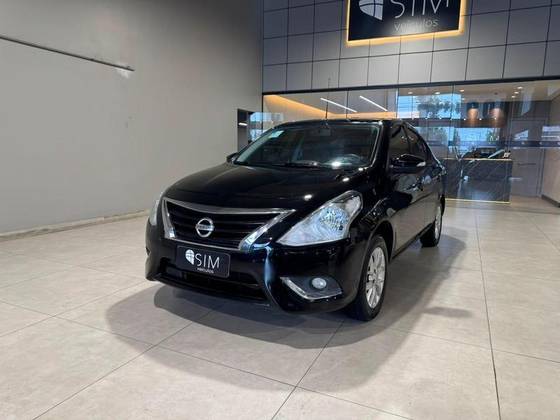 NISSAN VERSA 1.6 16V FLEXSTART SV 4P MANUAL NISSAN VERSA 1.6 16V FLEXSTART SV 4P MANUAL